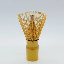 Bambusová metlička na matchu Chasen